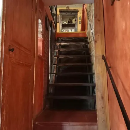 Morelli House *