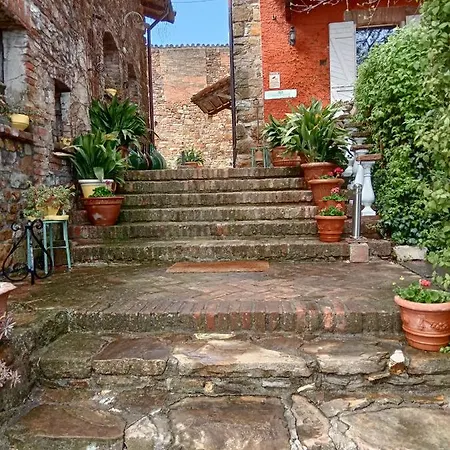 Lantställe Morelli House Montalbo