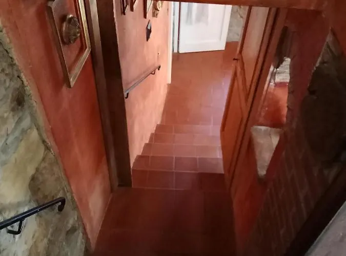 Morelli House * Montalbo