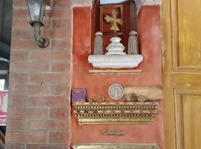 Morelli House * Montalbo