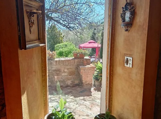 Landsted Morelli House Montalbo